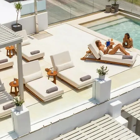 Hotel Parian Lithos 3*