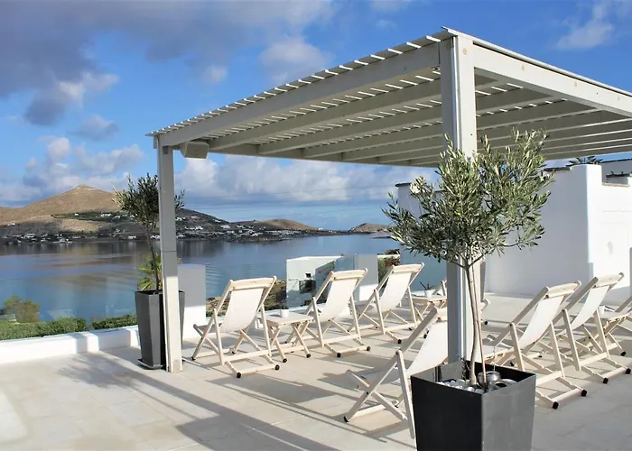 Parian Lithos 3* Naousa