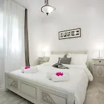 Hotel Parian Lithos Naousa (Paros)