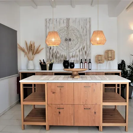 Hotel Parian Lithos Naousa (Paros)