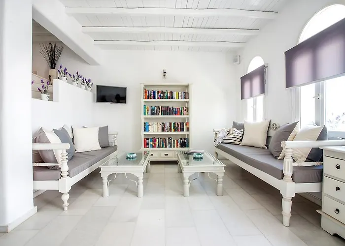 Parian Lithos 3* Naousa